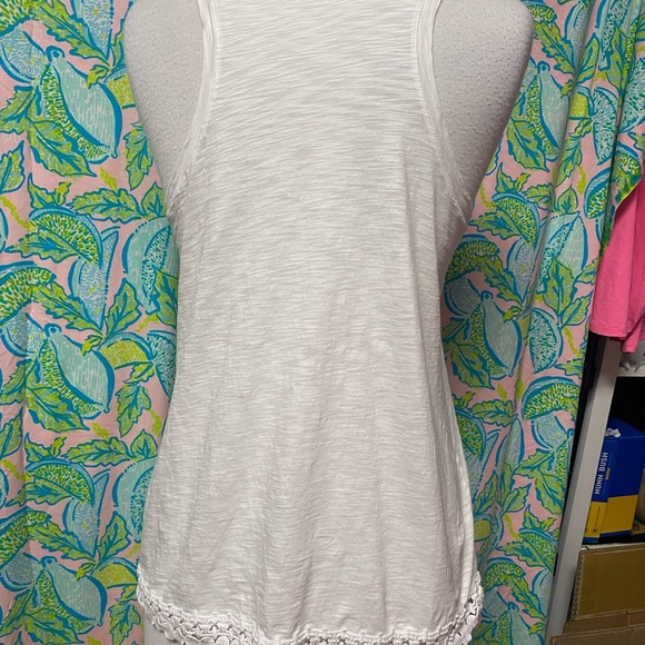 Lilly Pulitzer Jaylene top - Picture 4 of 4
